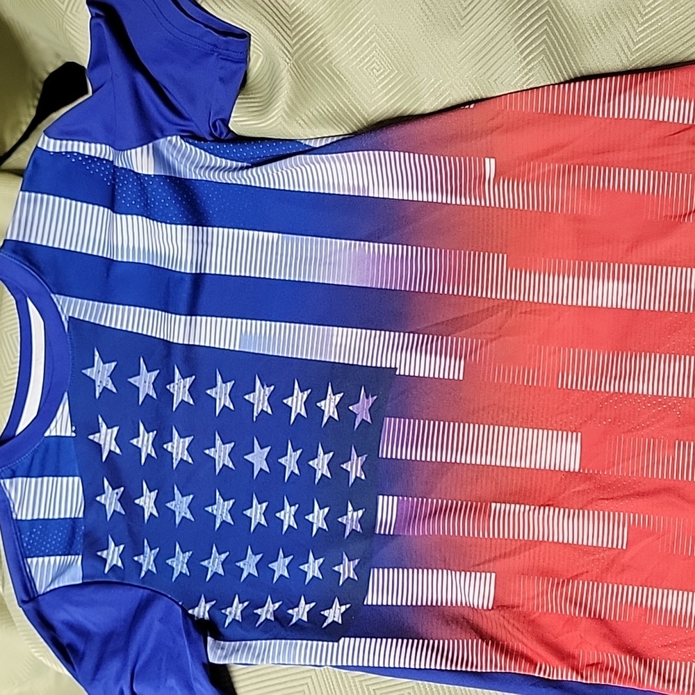 Boys xl under armor red white and blue shirt